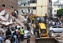 सत्य निकेतन इमारत हादसे पर खरगे, राहुल, प्रियंका ने जताई गहरी चिंता