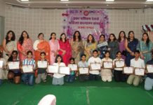 अजमेर में बच्चों ने दिखाई रचनात्मक प्रतिभा, रेलवे महिला कल्याण संगठन ने 18 विजेताओं को किया सम्मानित