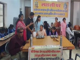 जन्मदिन पर लाडली घर की 42 दृष्टिहीन बालिकाओं को कराया भोजन