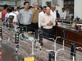 उदयपुर सिटी स्टेशन के पुनर्विकास कार्यों का रेल महाप्रबंधक ने लिया जायजा, अधिकारियों को दिए दिशा-निर्देश