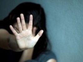 पिता के एक्सीडेंट की झूठी सूचना देकर 12वीं की छात्रा को स्कूल से ले गए, रेप के आरोप में दो अरेस्ट