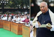 वोट चोरी के आरोपों पर इंडिया गठबंधन की मॉक संसद, मुख्य चुनाव आयुक्त ज्ञानेश कुमार के खिलाफ पारित किया जन महाभियोग प्रस्ताव