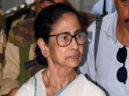 ममता बनर्जी गुट को कलकत्ता हाईकोर्ट से झटका, पार्टी फंड के लिए तत्काल सुनवाई से इनकार