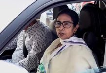 तृणमूल कांग्रेस को सुप्रीम कोर्ट से राहत नहीं, 4 फ्रीज बैंक खातों पर हाईकोर्ट को जल्द सुनवाई के निर्देश