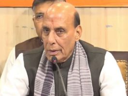 कांग्रेस बांग्लादेश की तर्ज पर हिंसा से सत्ता परिवर्तन चाहती है : राजनाथ सिंह